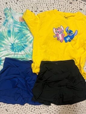 Girls 10/12 outfit set - Reflex 90 Degree Girls Skorts - with free gift